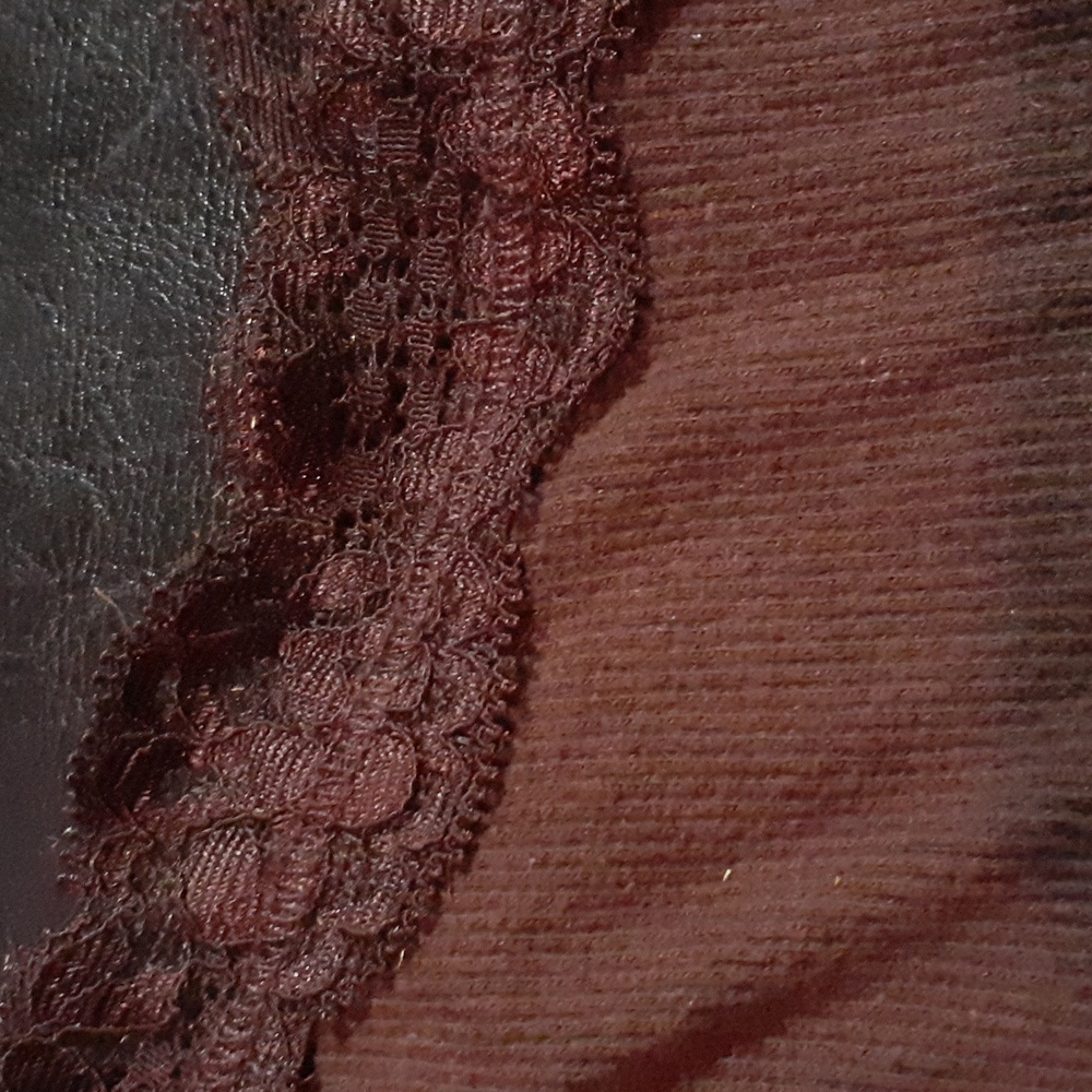 Tanktop - Picture 2 of 4